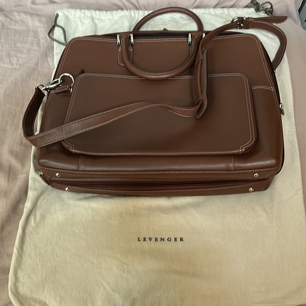 Levenger expandable walnut leather briefcase